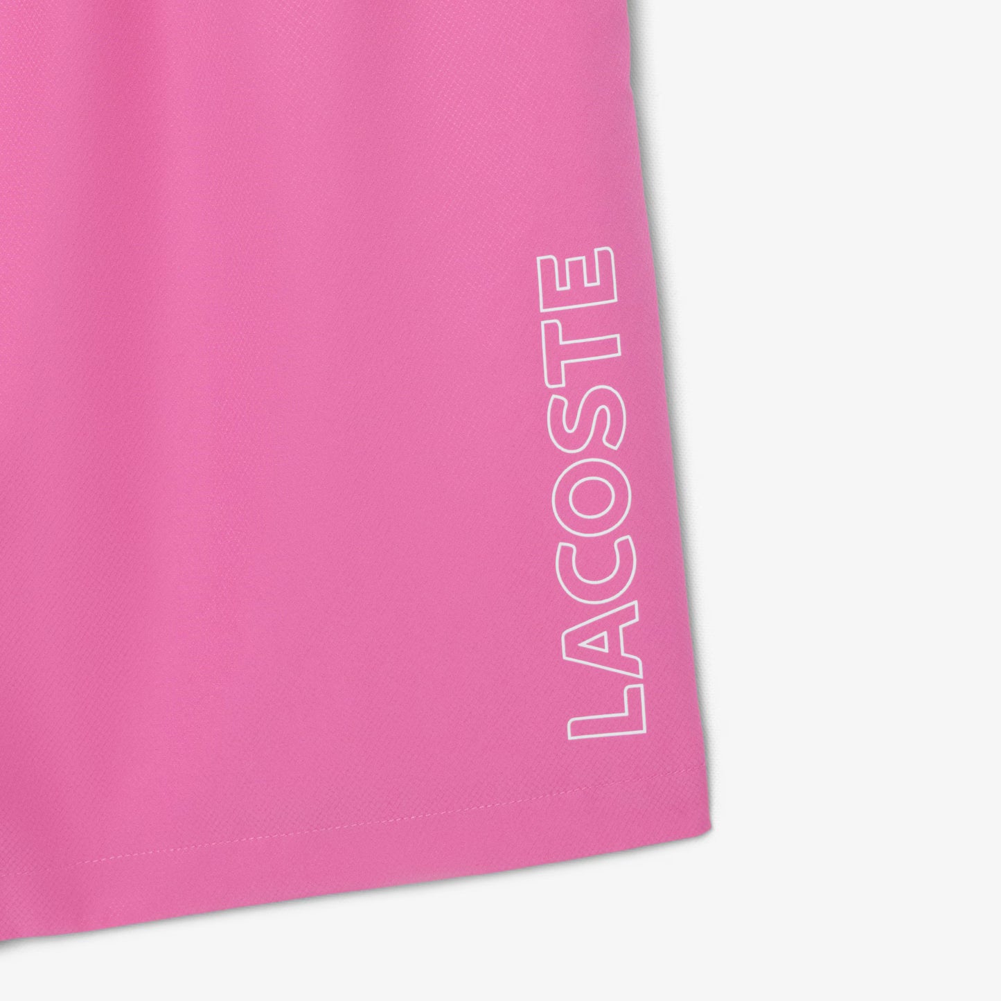 Sportshorts aus Taft mit Rautenmuster und Zierleiste