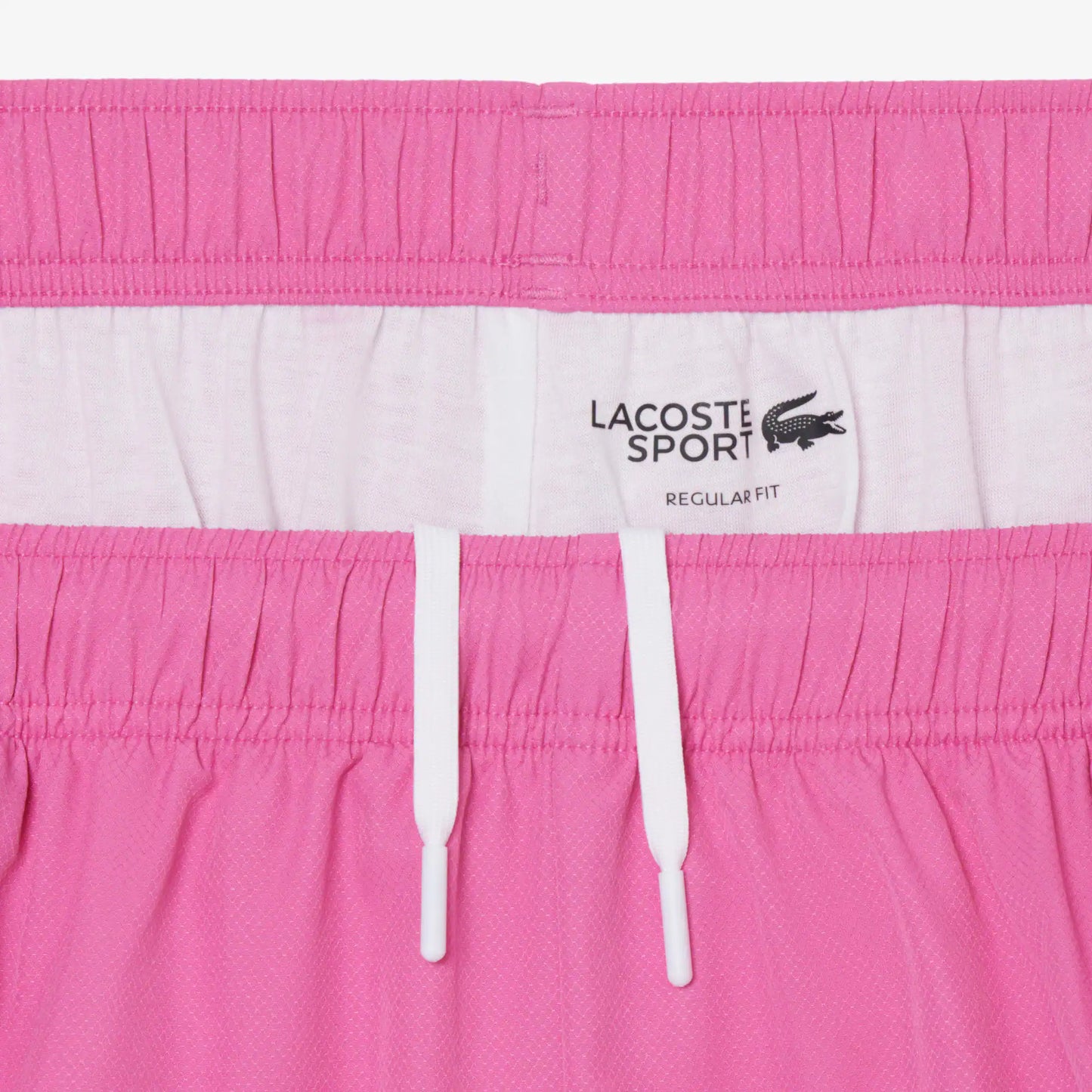 Sportshorts aus Taft mit Rautenmuster und Zierleiste