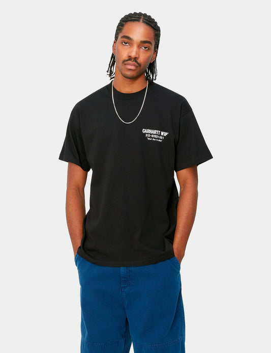 T-Shirt „Less Troubles“ (locker geschnitten) – Schwarz/Weiß