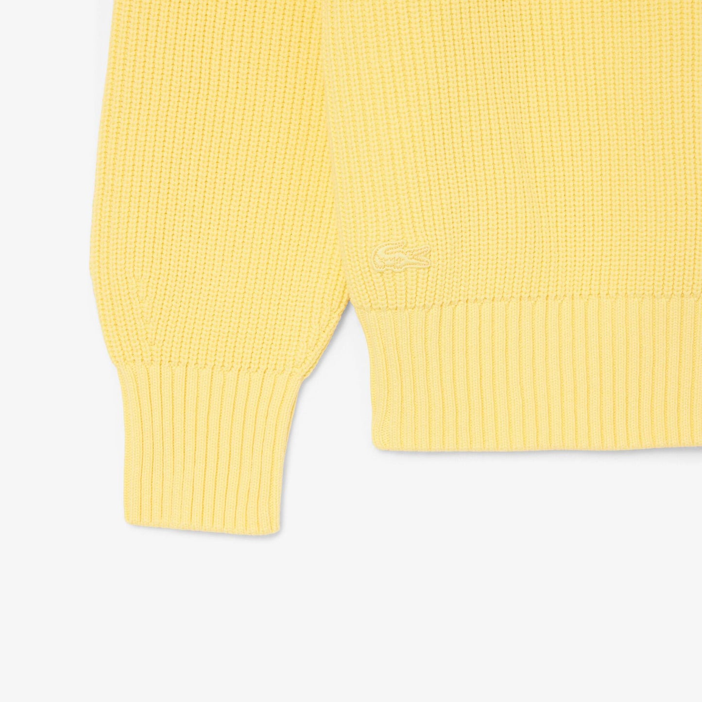 Pull en tricot côtelé perlé avec badge